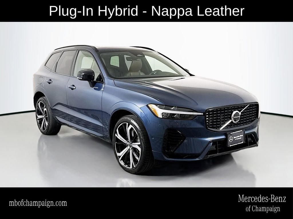 2024 Volvo XC60 T8 Ultimate Dark Theme AWD's photo
