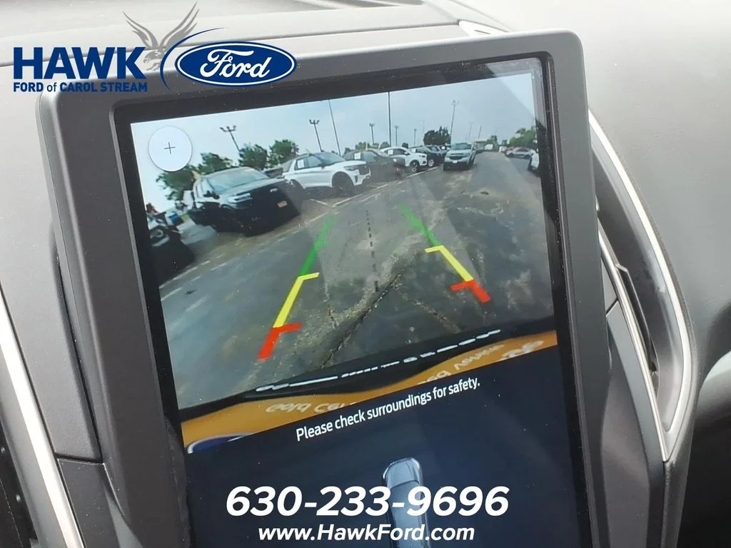 Used 2024 Black Ford SEL image 10