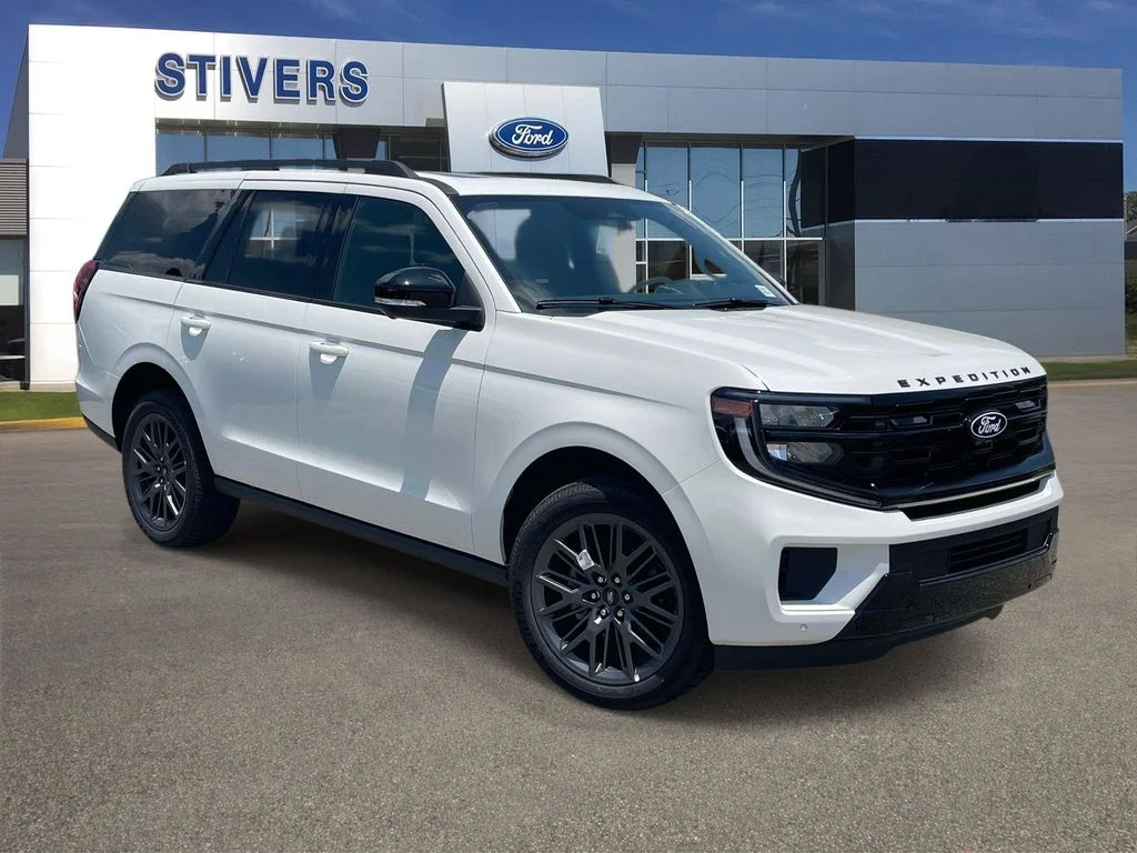 New 2027 White Ford Platinum image 1