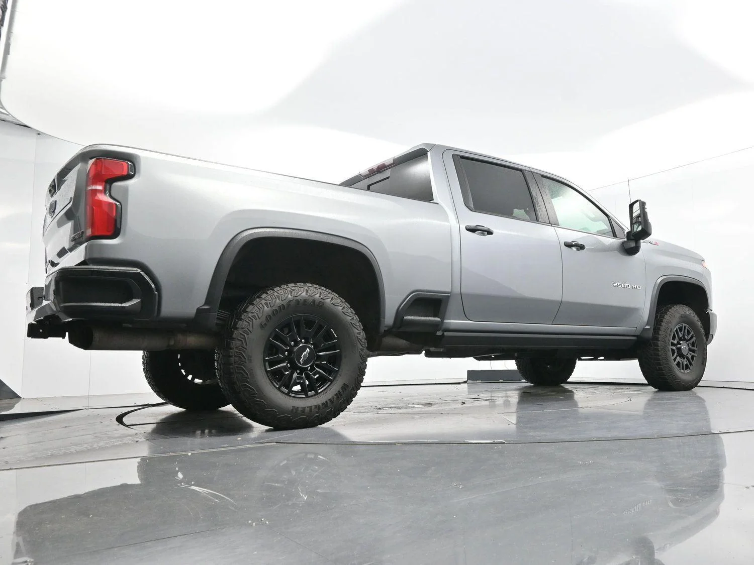 Used 2024 Sterling Gray Metallic Chevrolet ZR2 image 51