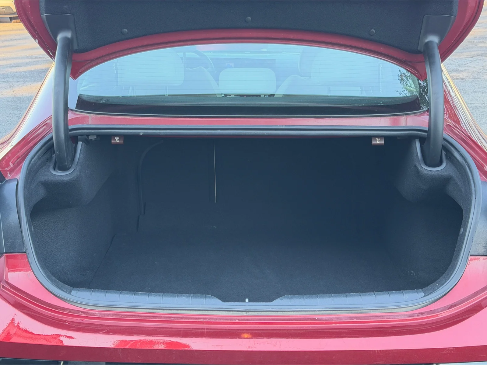 Used 2025 Ultimate red Hyundai SEL image 19