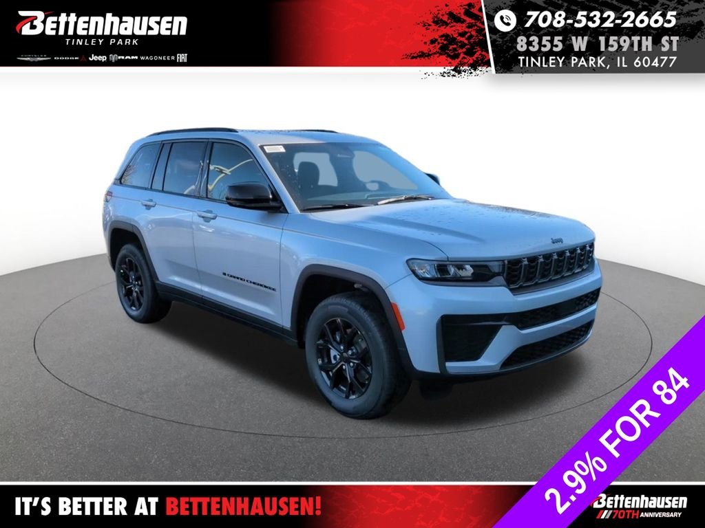 New 2026 Silver Zynith Exterior Paint Jeep Altitude image 3