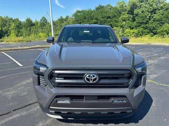 New 2026  Toyota SR5 image 8