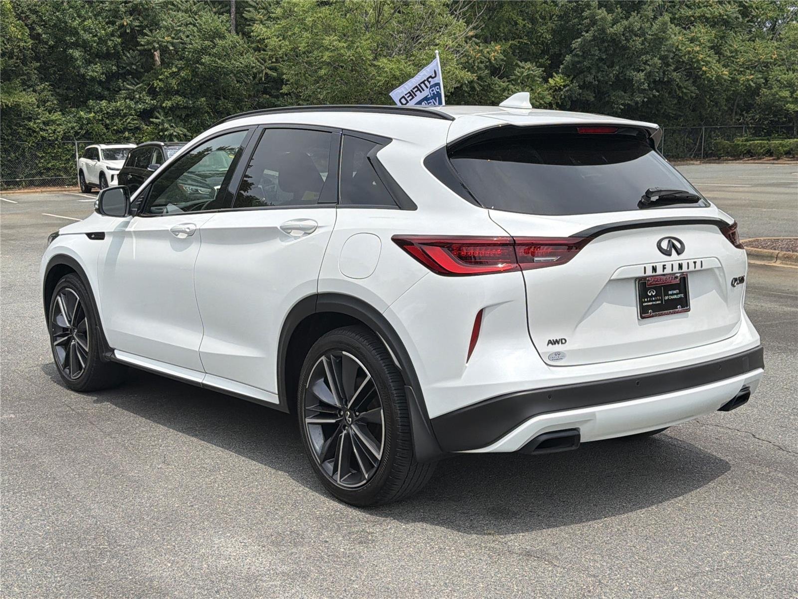 Used 2023 Radiant White INFINITI SPORT image 26