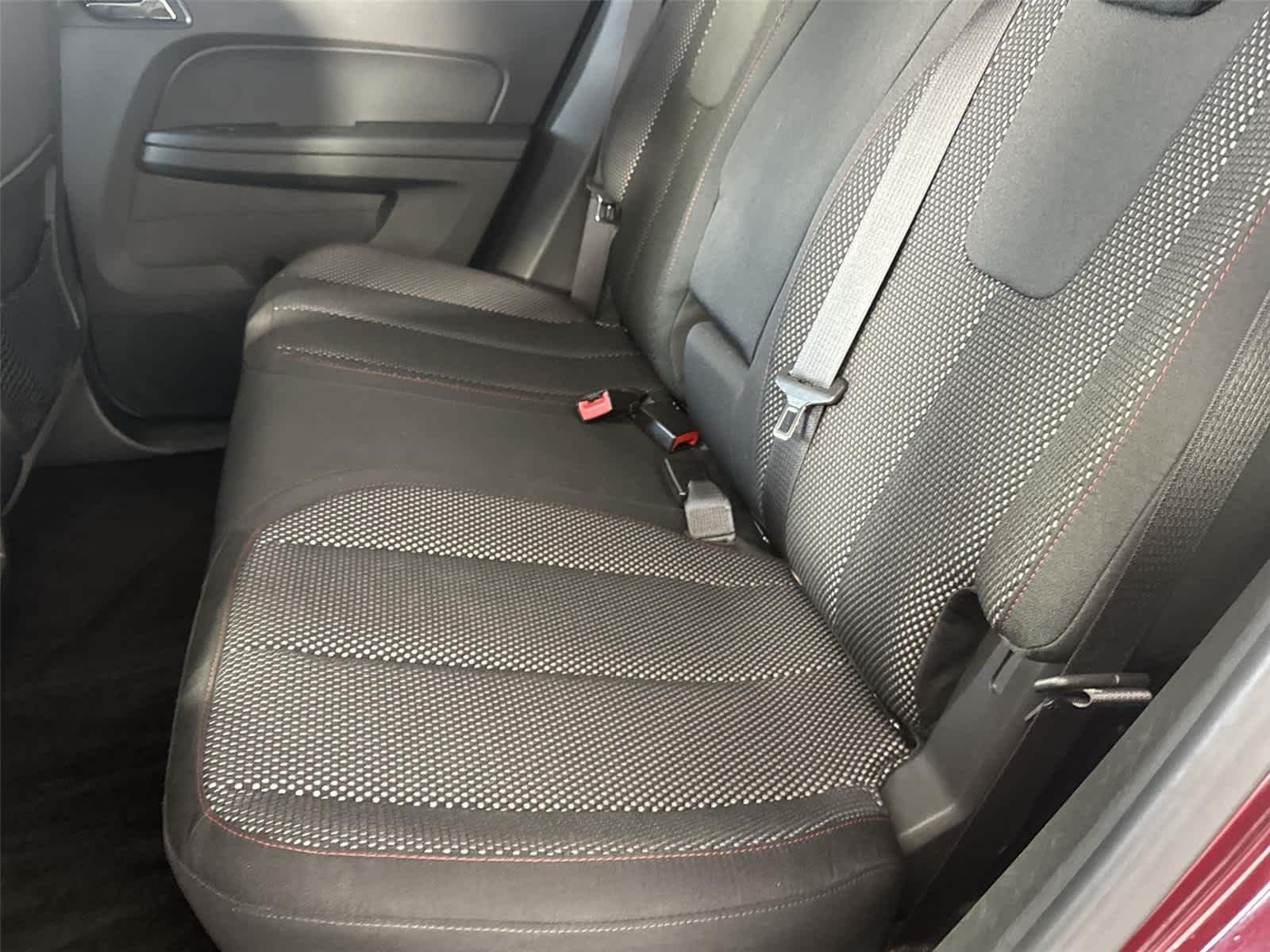 Used 2016 SIREN RED TINTCOAT Chevrolet LT image 14