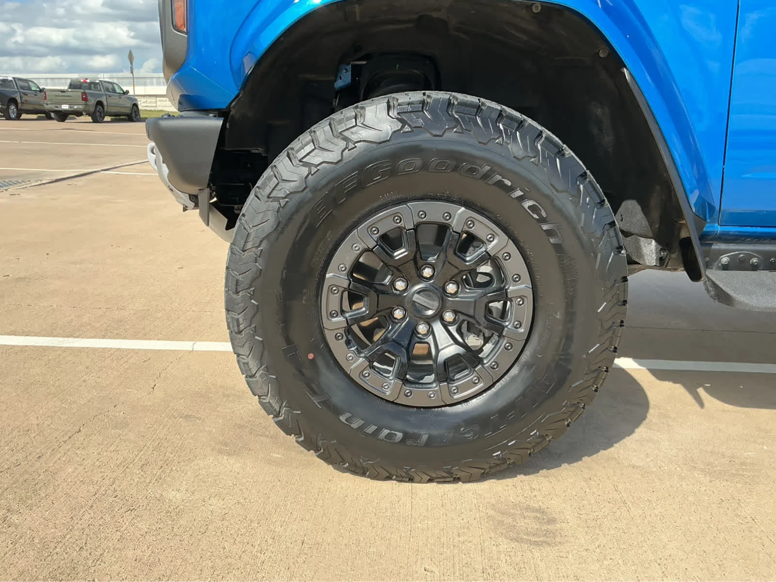 Used 2024 Velocity Blue Metallic Ford Raptor image 11