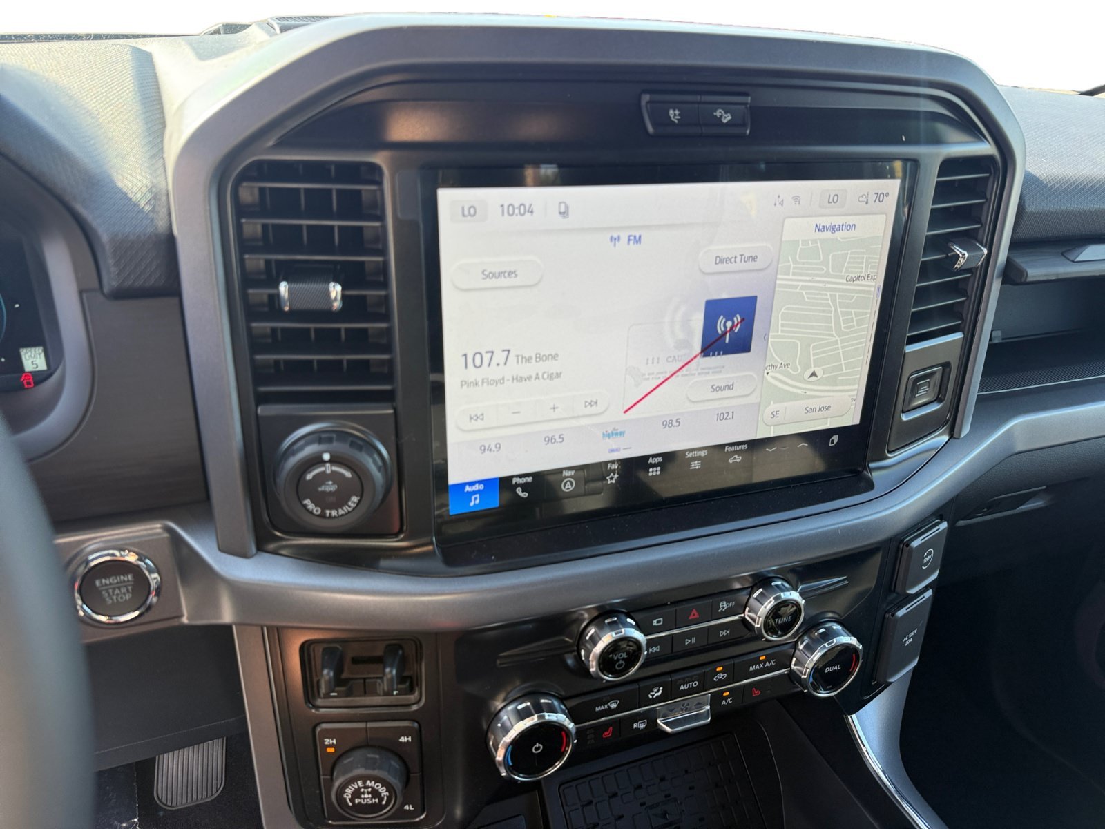 New 2026 Carbonized Gray Metallic Ford XLT image 12