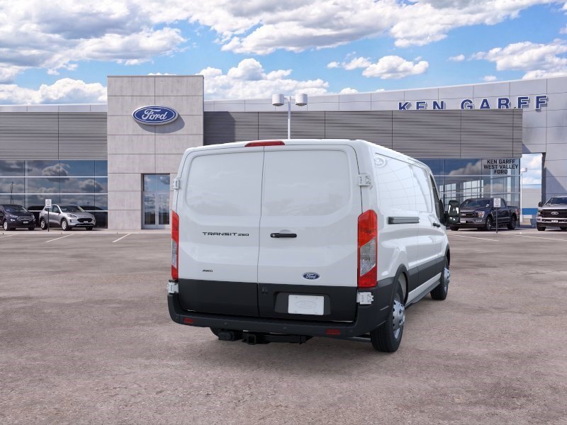 New 2026 Oxford White Ford Base image 9