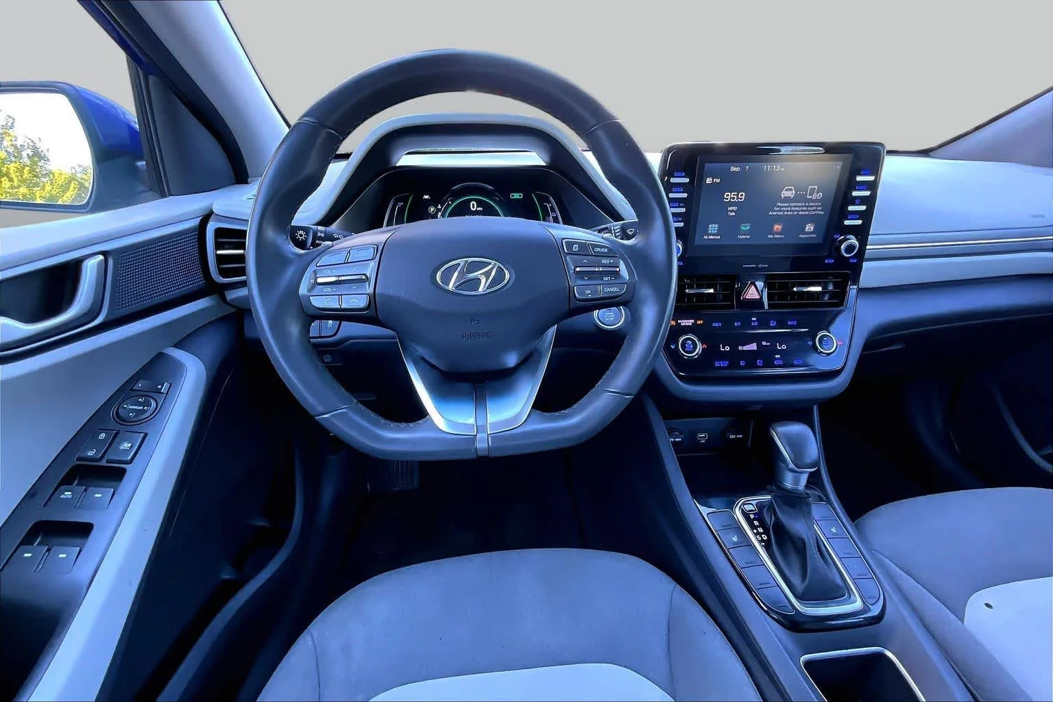 Pre-Owned 2020 Hyundai Ioniq Hybrid SE
