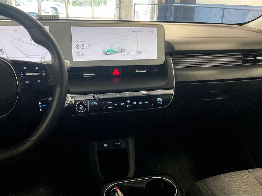Certified Used 2024 Green Hyundai SEL image 18