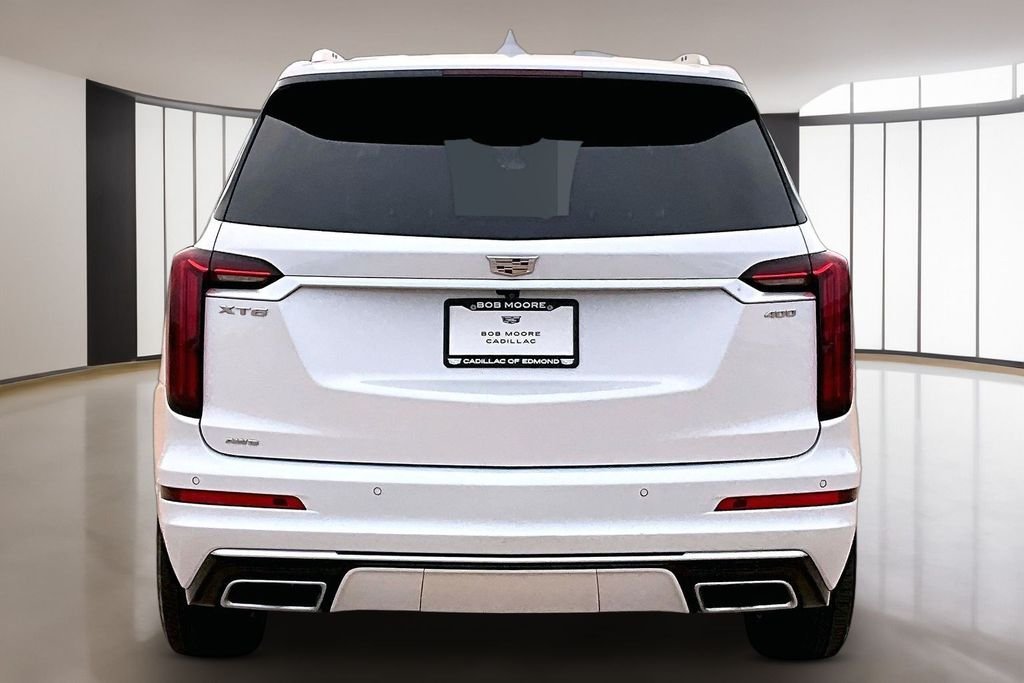 Used 2025 White Cadillac Premium Luxury image 4