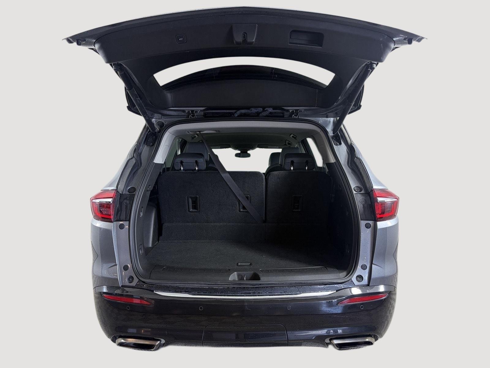 Used 2019 Satin Steel Metallic Buick Premium image 9
