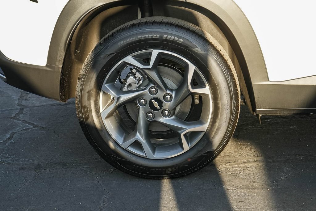 2026 Chevrolet Trax LT - Photo 11