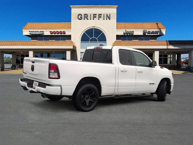 Used 2022 White Ram Big Horn/Lone Star image 4
