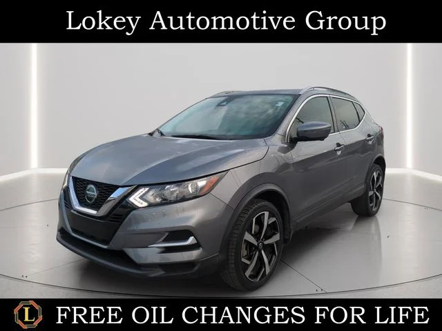 2020 Nissan Rogue Sport SL FWD's photo