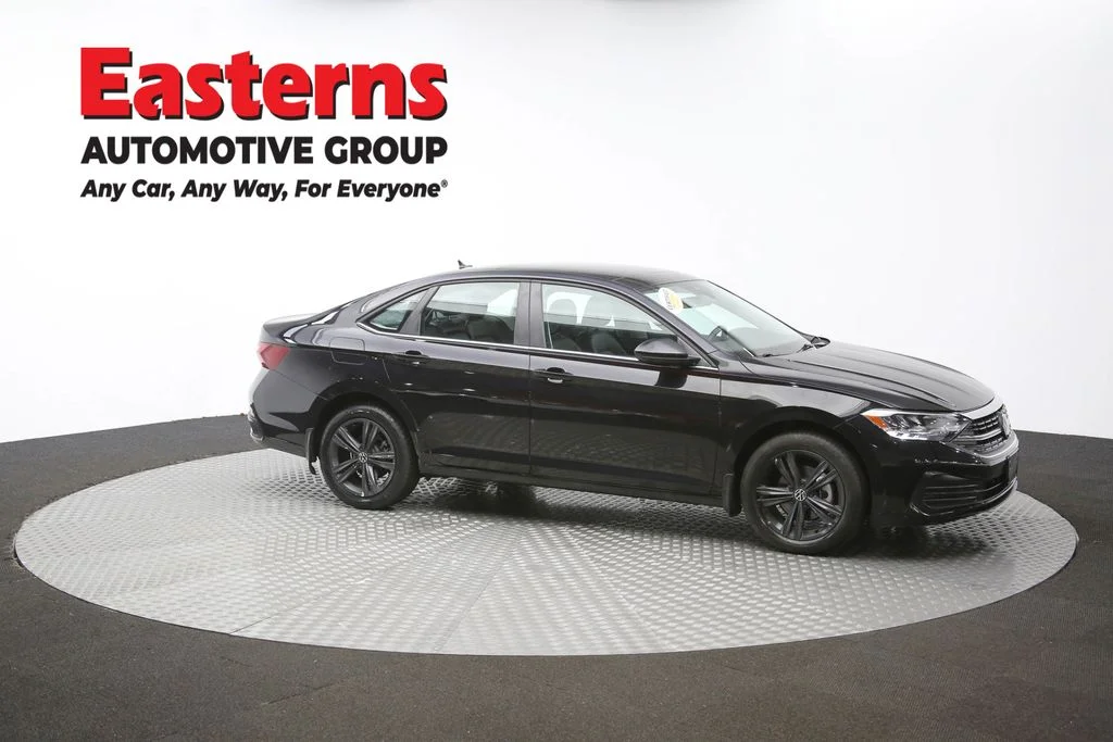 Used 2024 Black Volkswagen 1.5T SE image 44
