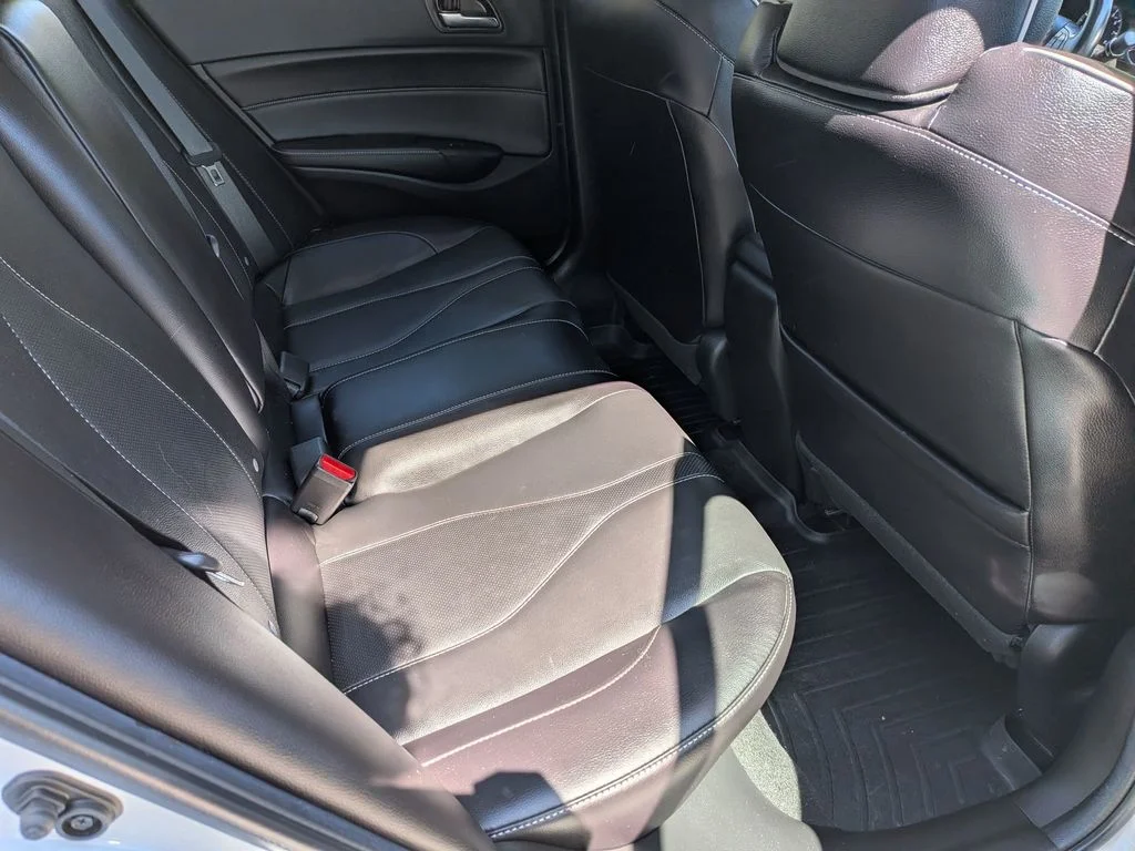 Used 2022  Acura Premium Package image 30