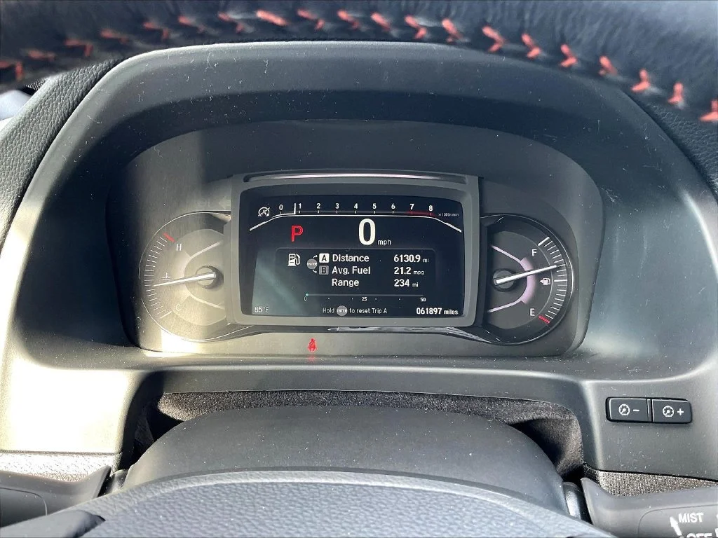 Used 2024 Lunar Silver Metallic Honda TrailSport image 14