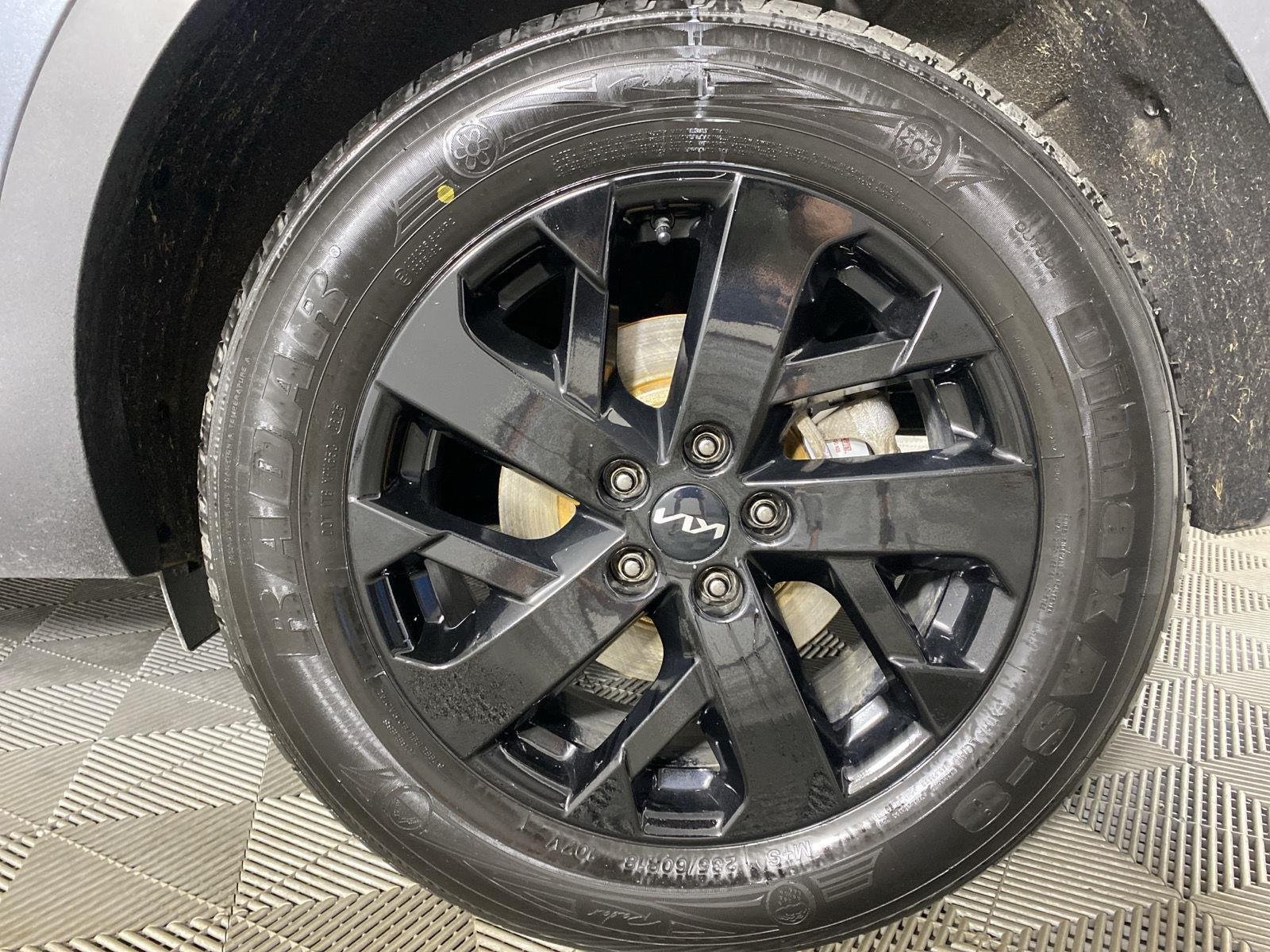 Used 2023 Gravity Gray Kia X-Line S image 12