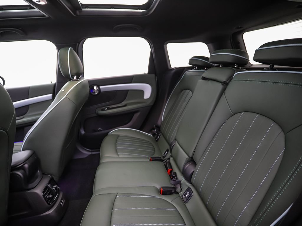 Used 2024 Grey MINI Iconic image 21