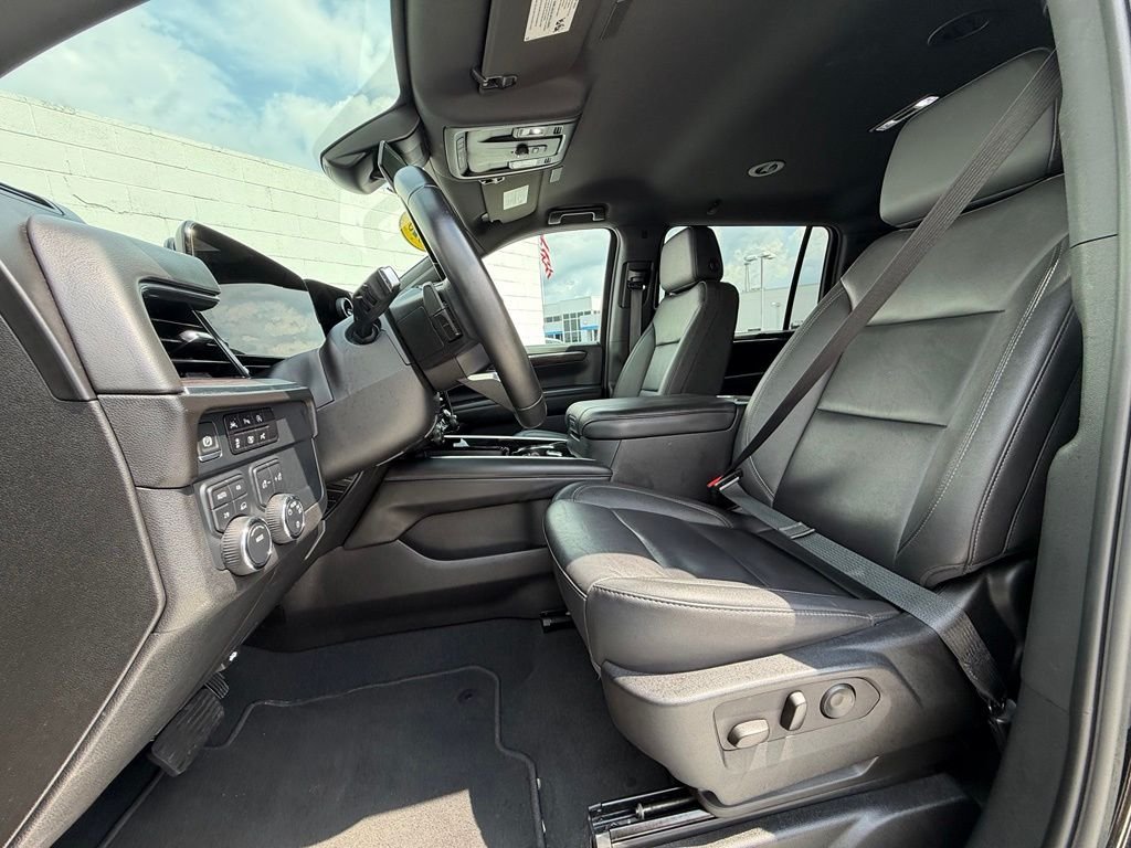 Used 2025 Black Chevrolet LT image 20