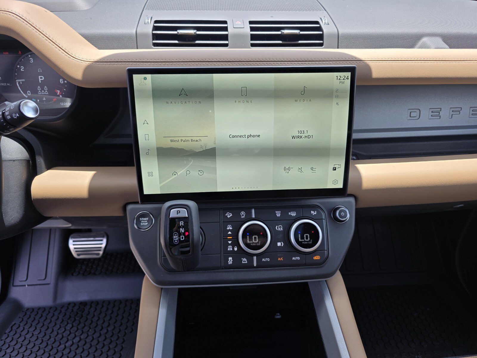New 2026 Woolstone Green Land Rover P400 X image 16