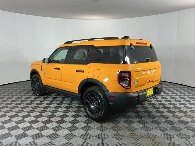 New 2026 Orange Fury Metallic Tri-Coat Ford Big Bend image 7