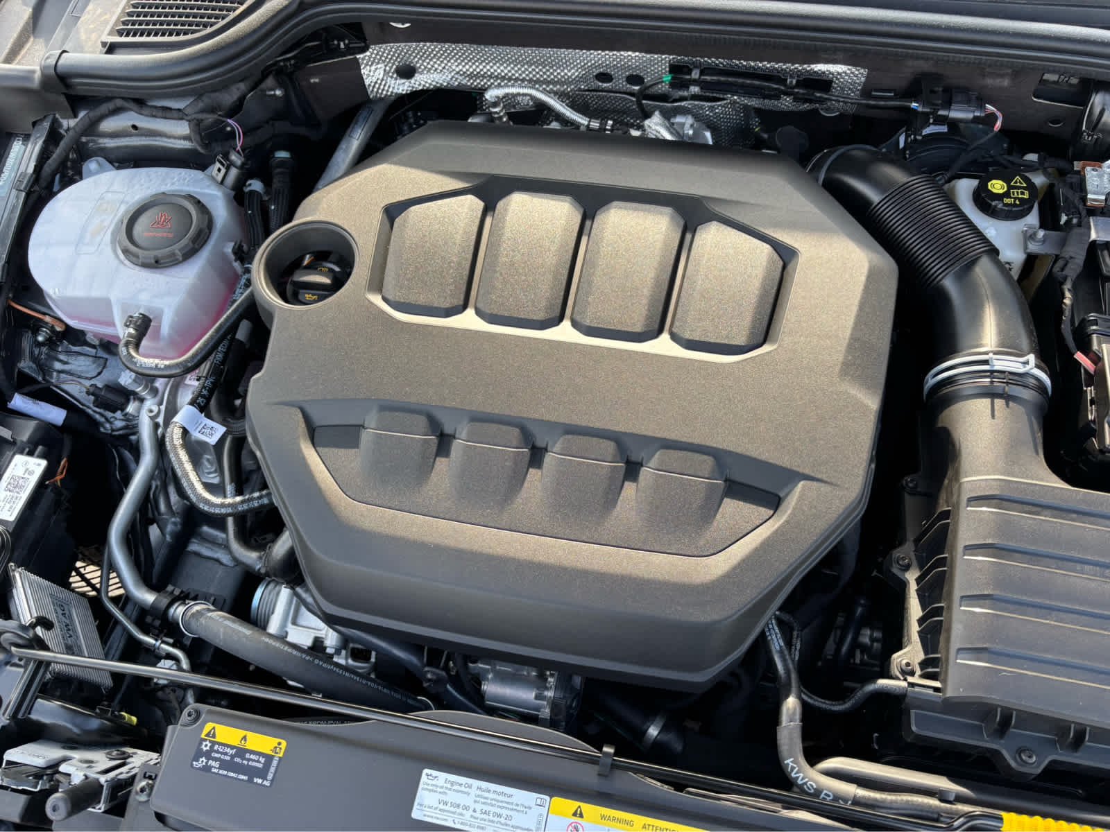 2025 Volkswagen Golf GTI SE - Photo 23