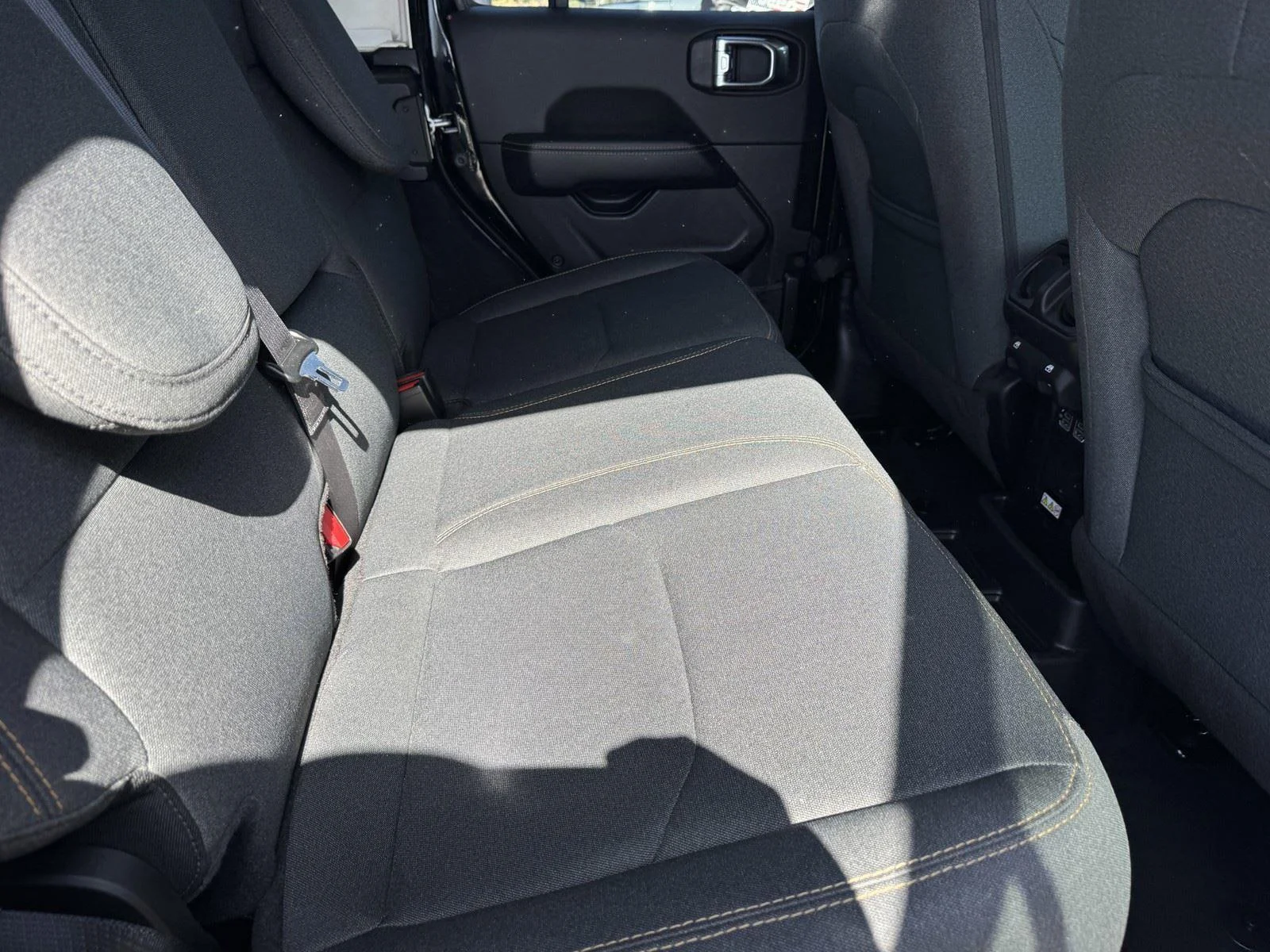 Certified Used 2025 Black Clearcoat Jeep Sahara image 11