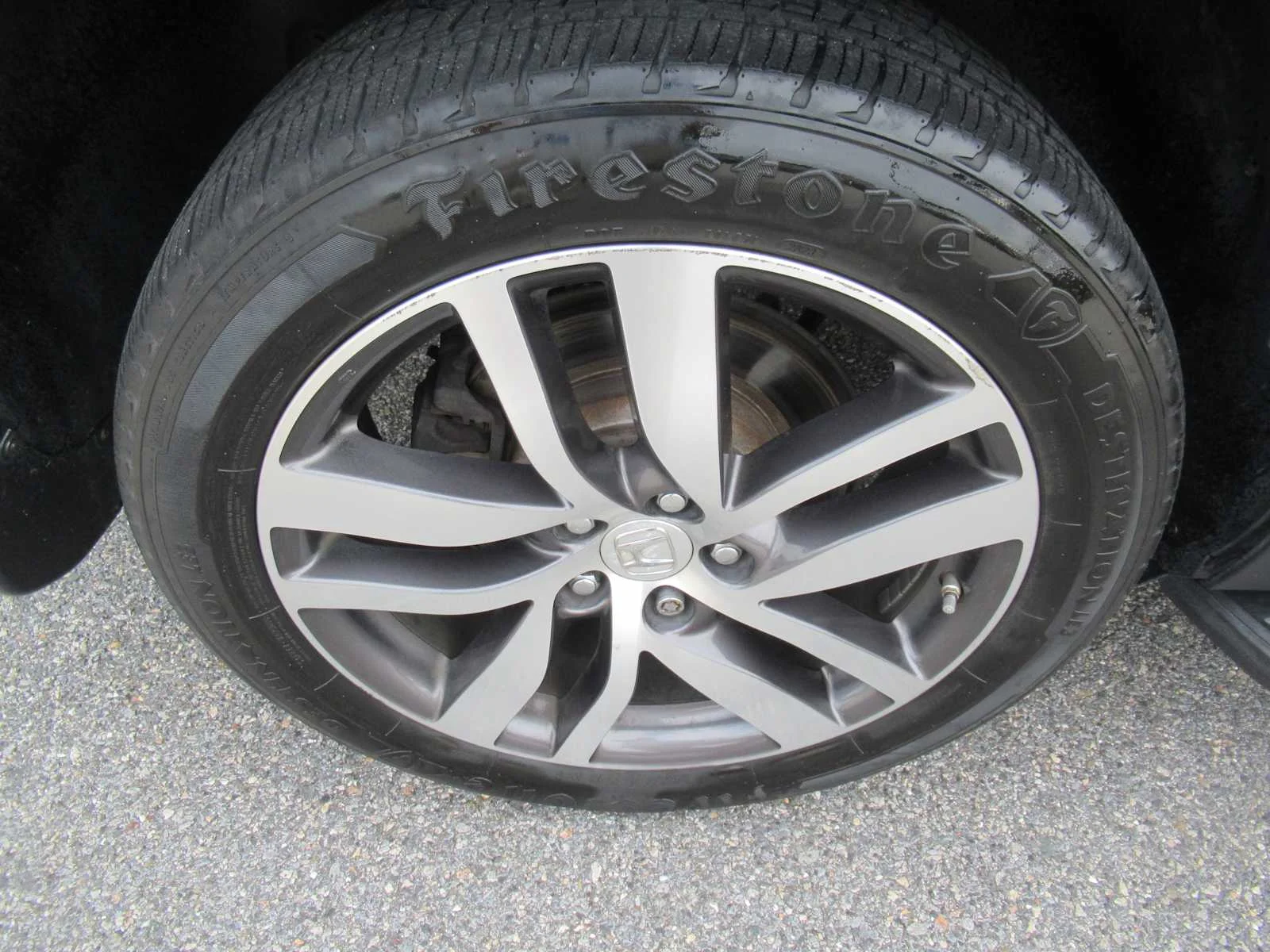 Used 2016 Black Forest Pearl Honda Touring image 10
