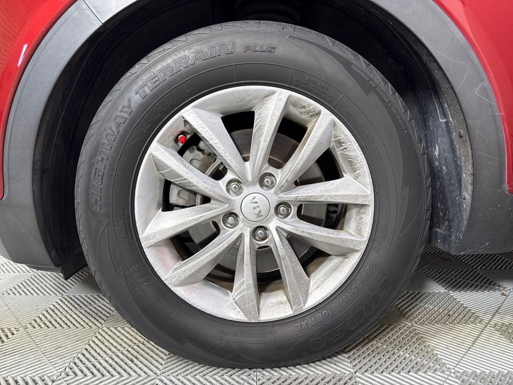 2018 Kia Sorento LX - Photo 18
