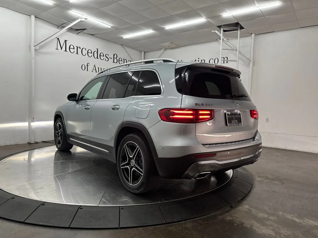 New 2026 Silver Mercedes-Benz GLB 250 image 5