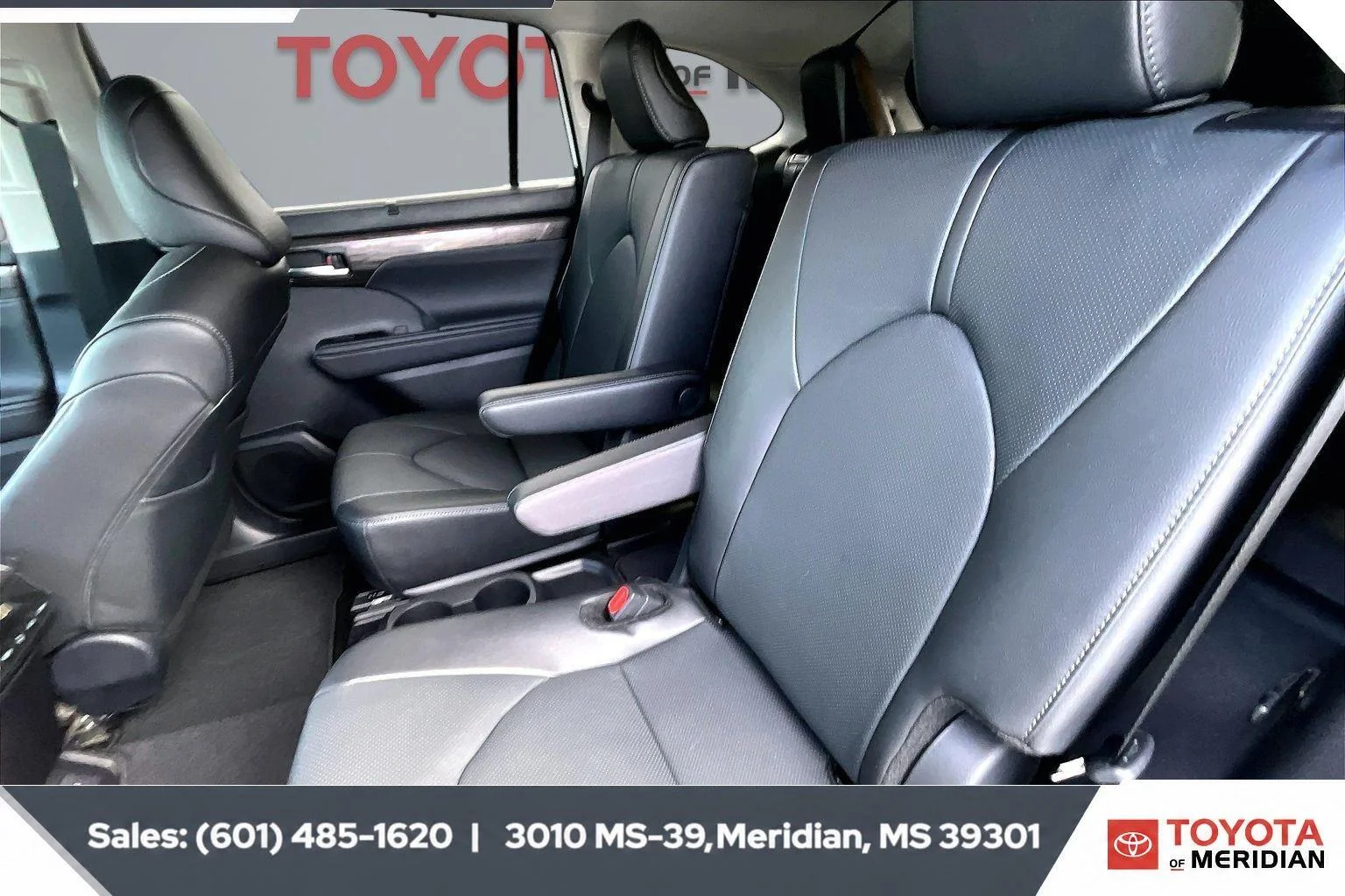 Used 2026 Wind Chill Pearl Toyota Limited image 19
