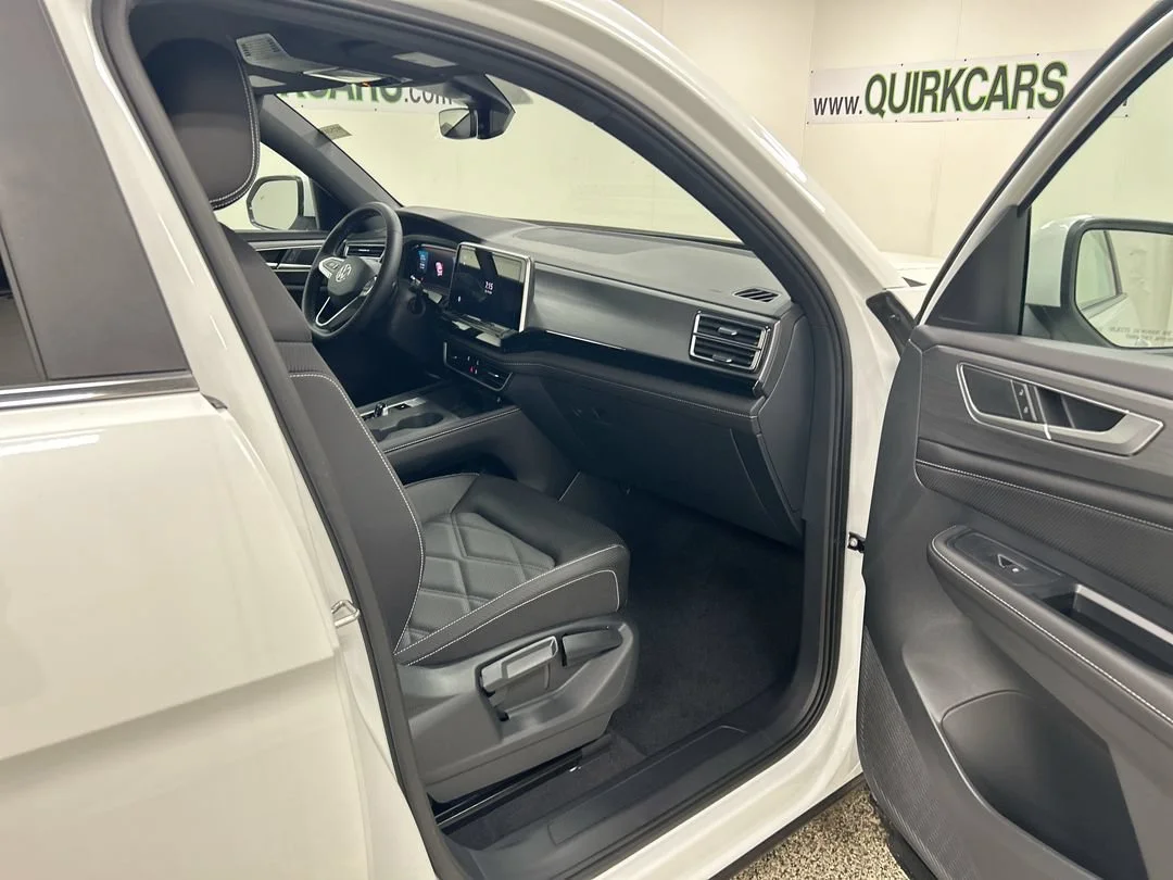 New 2026 Opal White Pearl Volkswagen 2.0T SE image 13