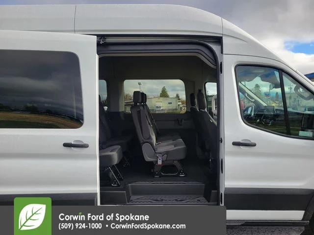 New 2026 Oxford White Ford XLT image 11