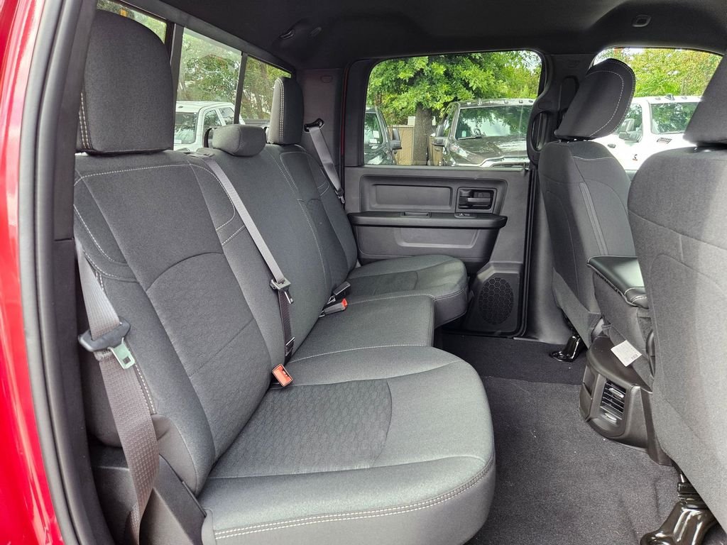 2025 RAM 2500 Tradesman - Photo 16