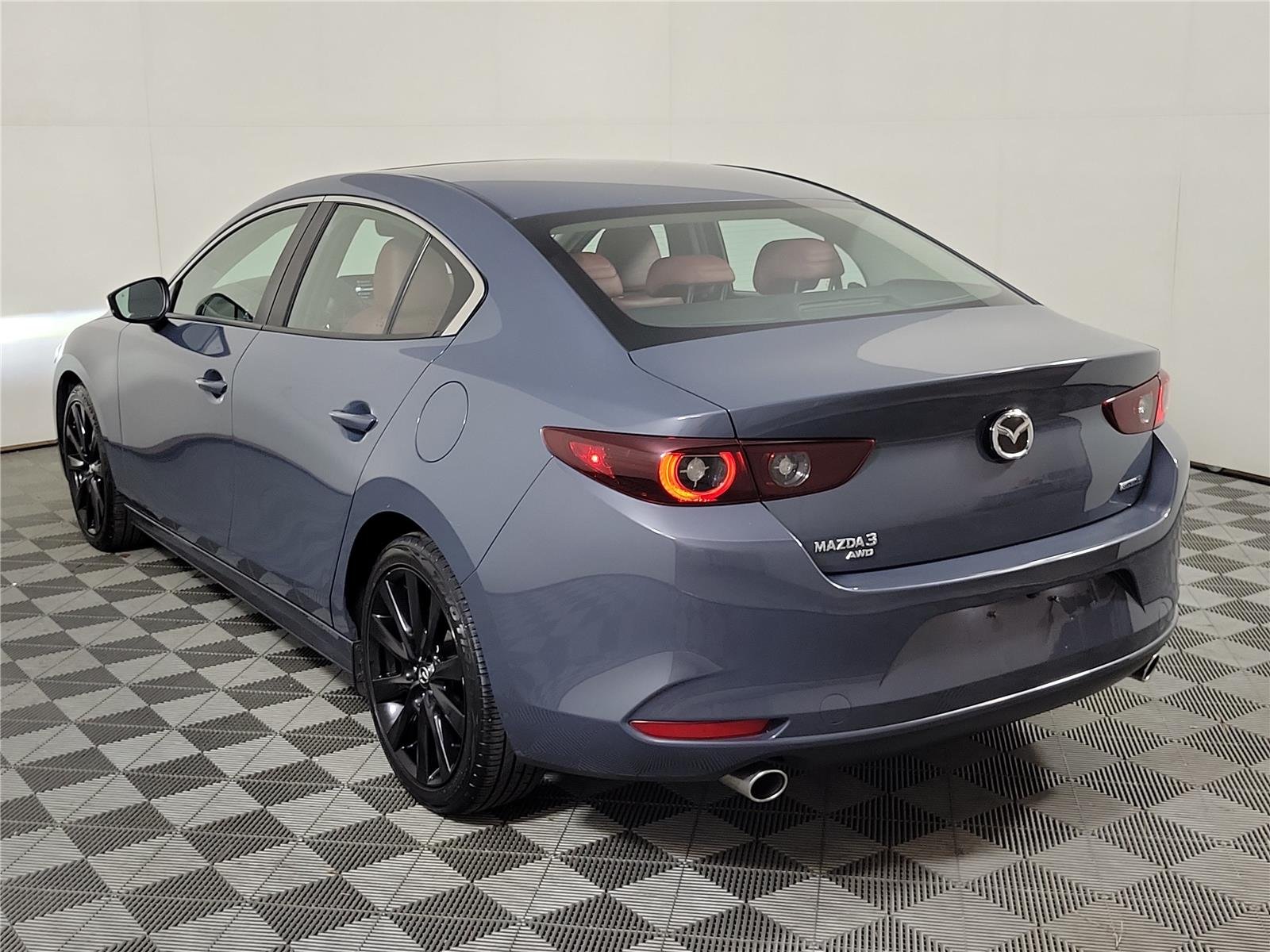 Certified Used 2024 Polymetal Gray Metallic Mazda 2.5 S Carbon Edition image 6