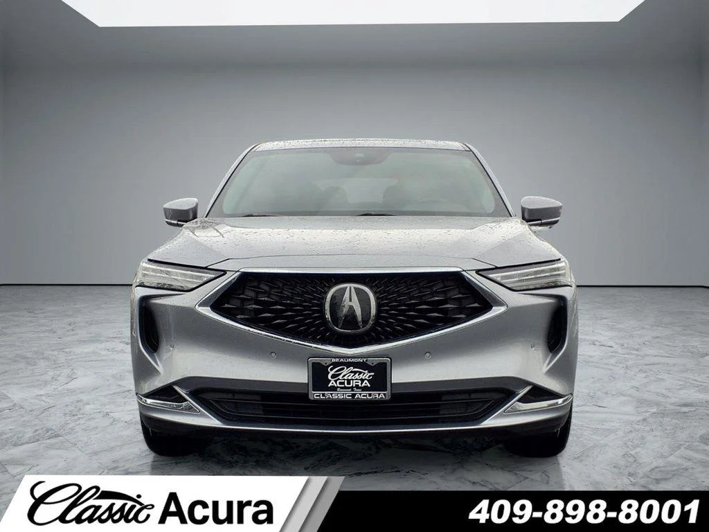 Used 2023 Lunar Silver Metallic Acura FWD w/Technology Package image 3