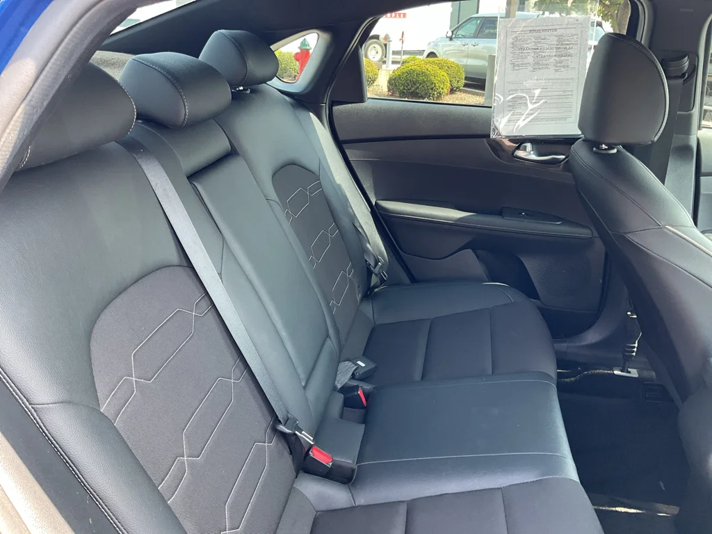 Used 2020 Deep Sea Blue Kia GT-Line image 16