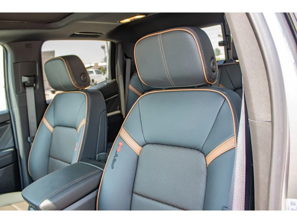 2026 GMC Canyon AT4 - Photo 32