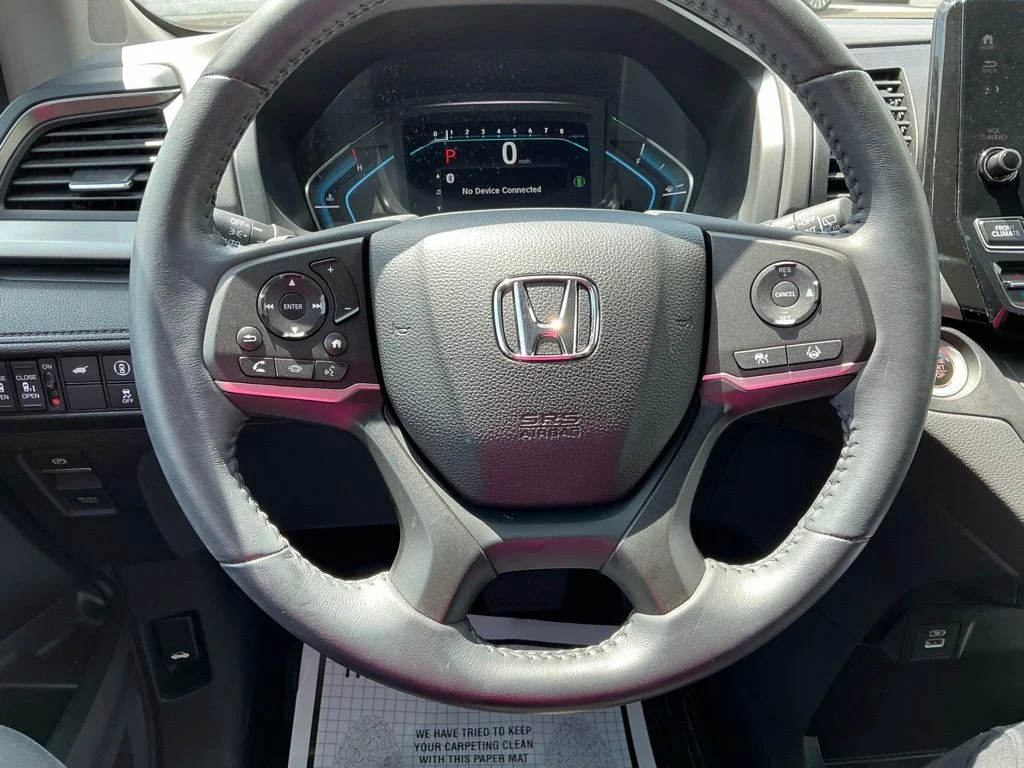 Used 2024  Honda EX-L image 43