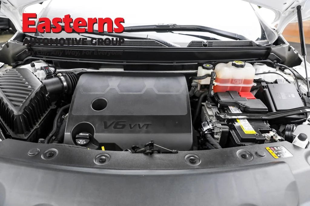 Used 2024 White Buick Premium Group image 7