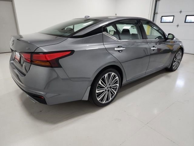 2024 Nissan Altima SL - Photo 6