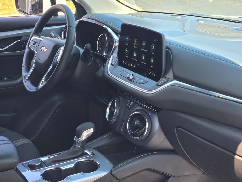 2025 Chevrolet Blazer 2LT - Photo 9