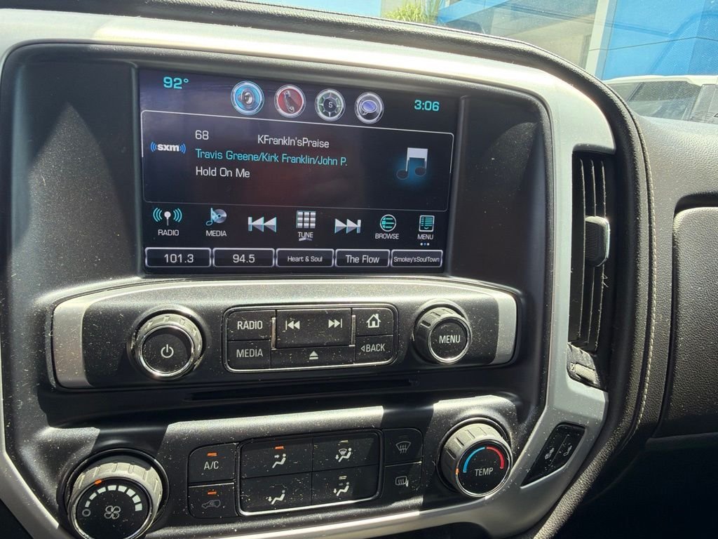 Used 2018 White GMC SLE image 12