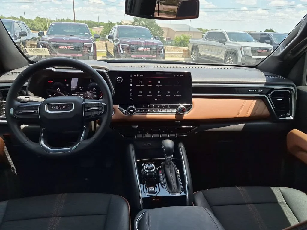 Used 2026 Onyx Black GMC AT4 image 31