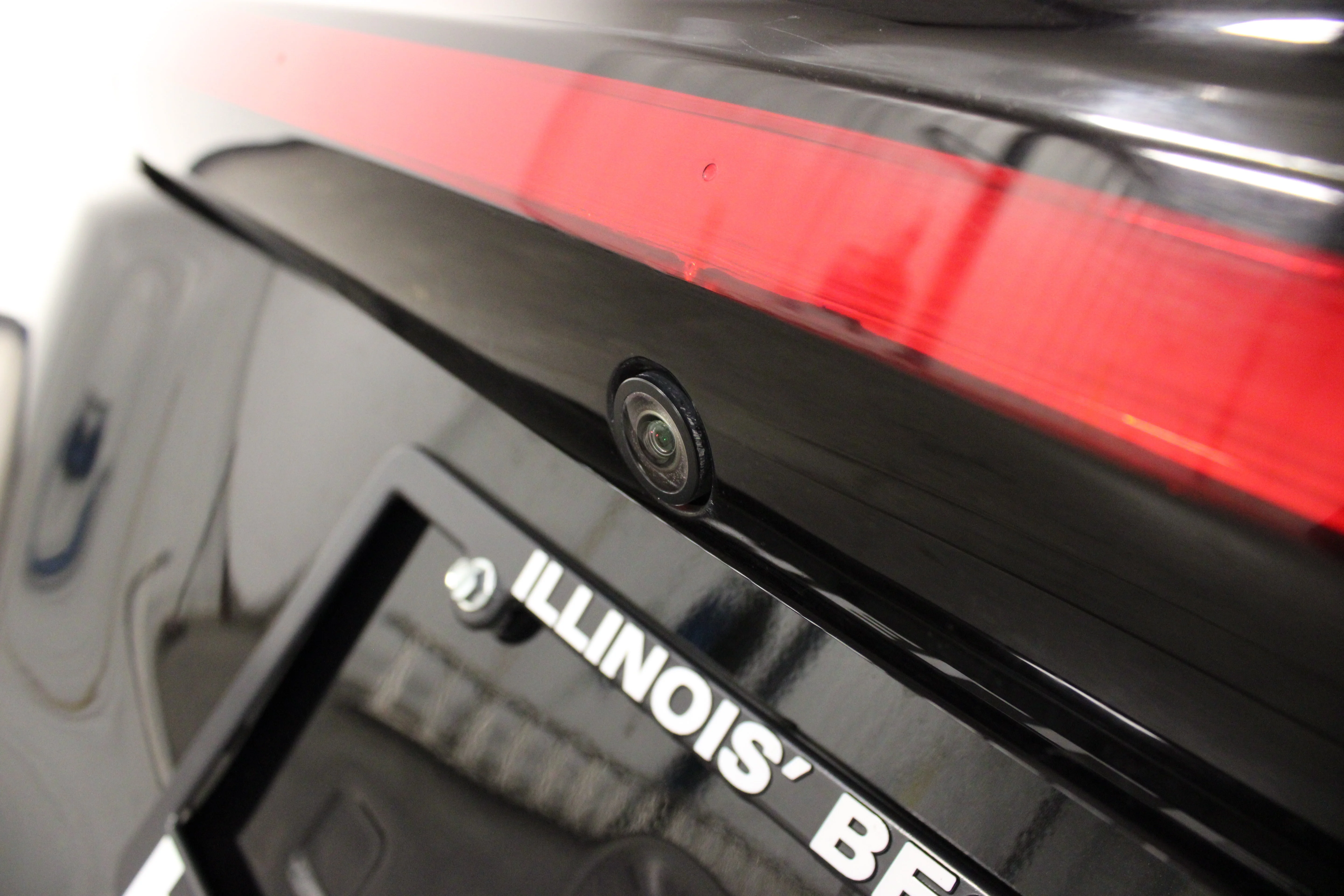 Used 2024 Diamond Black Crystal Pearlcoat Chrysler Touring L image 13