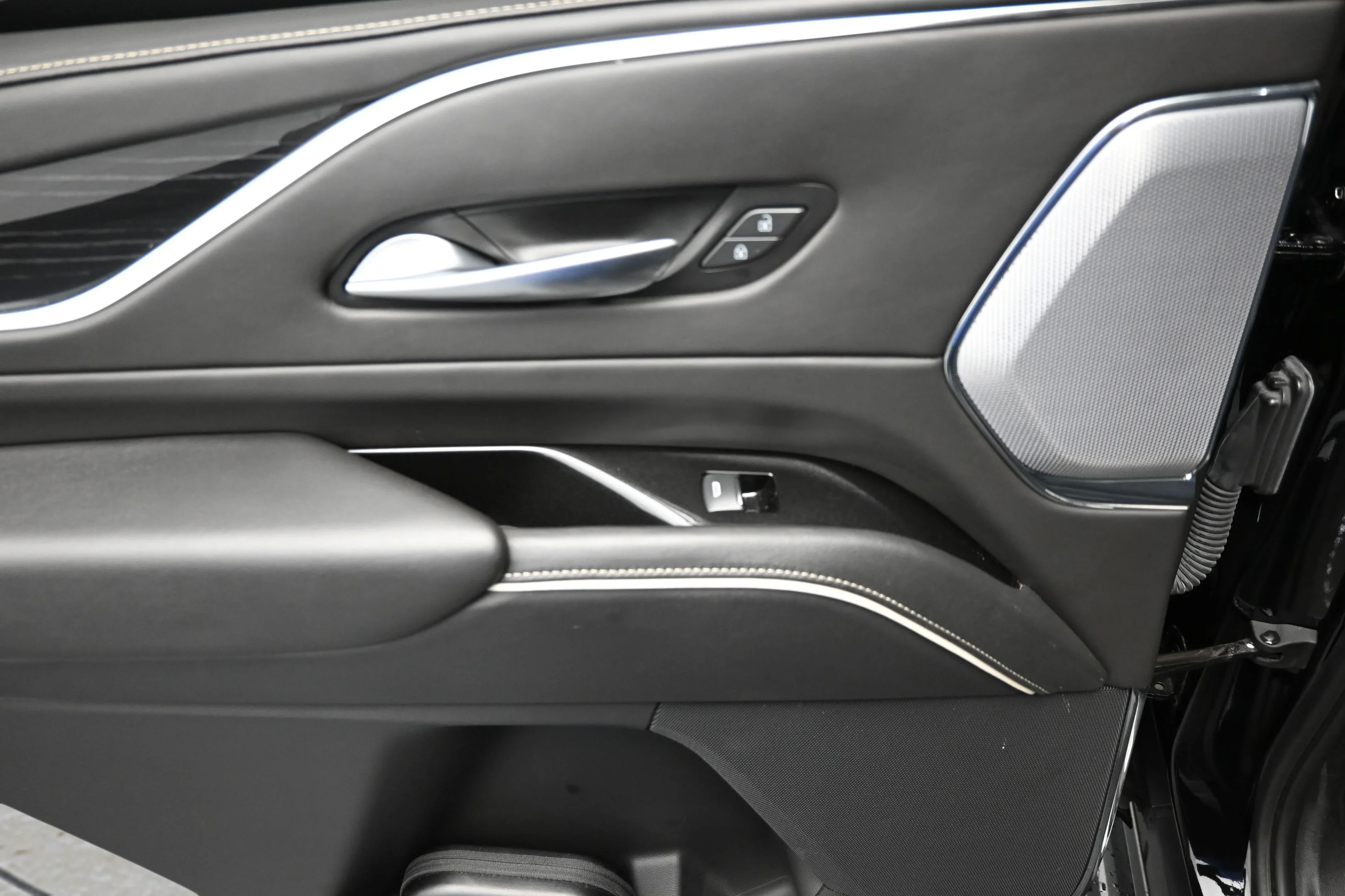 Used 2024 Black Raven Cadillac AWD V-Series image 12