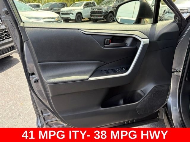 Used 2022 Gray Toyota LE image 12