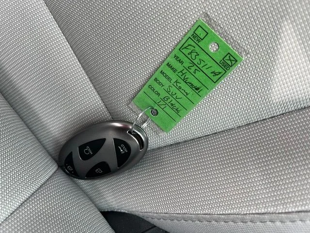 Used 2025 Black Hyundai SEL image 13